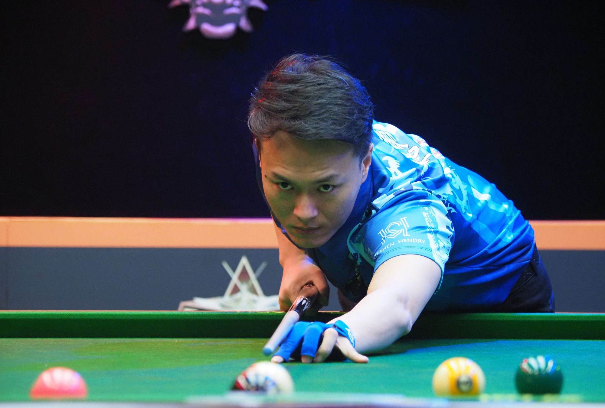 他们通过快 他们通过快